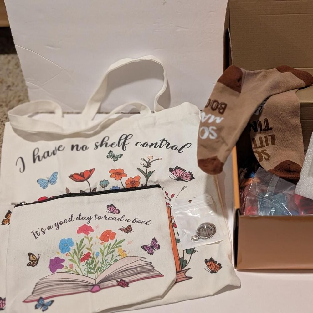 Book-themed gift box for Readers, brand new